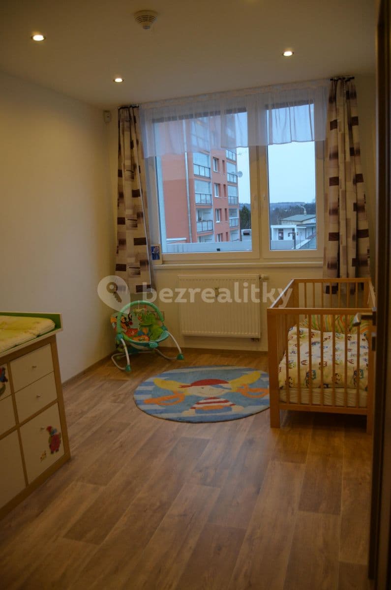 Prenájom bytu 4-izbový 100 m², Barunčina, Praha, Praha Prenájom bytu 4-izbový 100 m², Barunčina, Praha, Praha