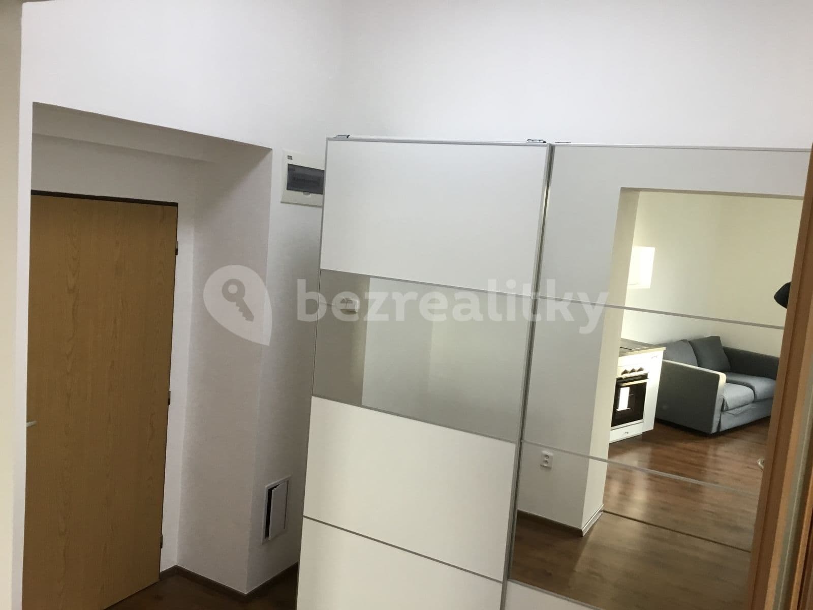 Prenájom bytu 1-izbový 31 m², Zenklova, Praha, Praha Prenájom bytu 1-izbový 31 m², Zenklova, Praha, Praha