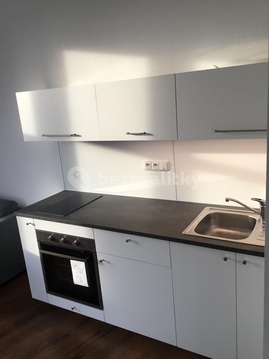 Prenájom bytu 1-izbový 31 m², Zenklova, Praha, Praha Prenájom bytu 1-izbový 31 m², Zenklova, Praha, Praha