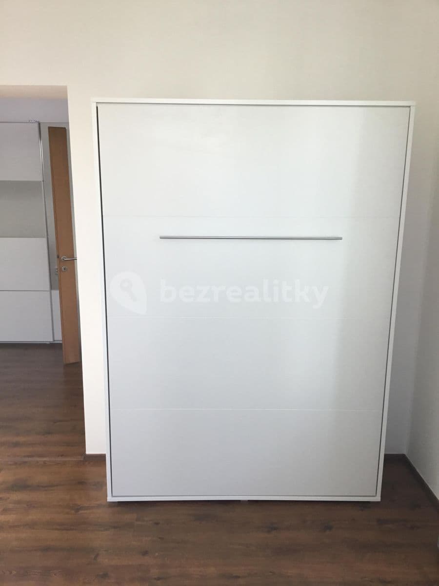Prenájom bytu 1-izbový 31 m², Zenklova, Praha, Praha Prenájom bytu 1-izbový 31 m², Zenklova, Praha, Praha