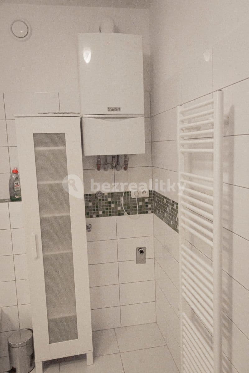 Prenájom bytu 3-izbový 90 m², Vstupní, Plzeň, Plzeňský kraj Prenájom bytu 3-izbový 90 m², Vstupní, Plzeň, Plzeňský kraj