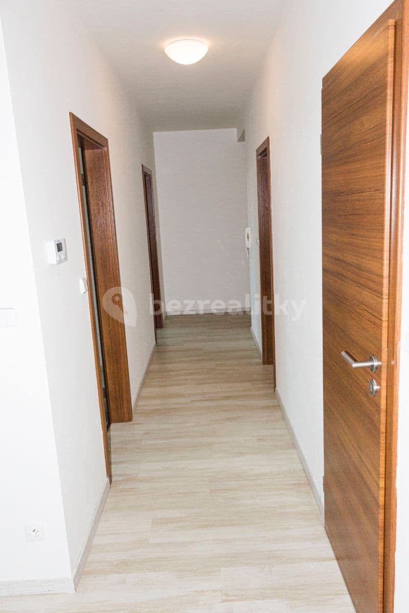 Prenájom bytu 3-izbový 90 m², Vstupní, Plzeň, Plzeňský kraj Prenájom bytu 3-izbový 90 m², Vstupní, Plzeň, Plzeňský kraj
