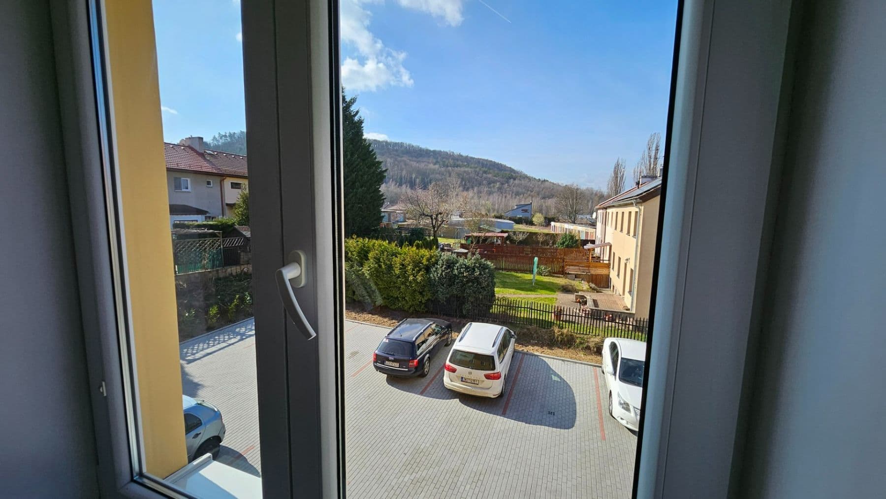 Prenájom bytu 1-izbový 30 m², Lesní, Most, Ústecký kraj Prenájom bytu 1-izbový 30 m², Lesní, Most, Ústecký kraj