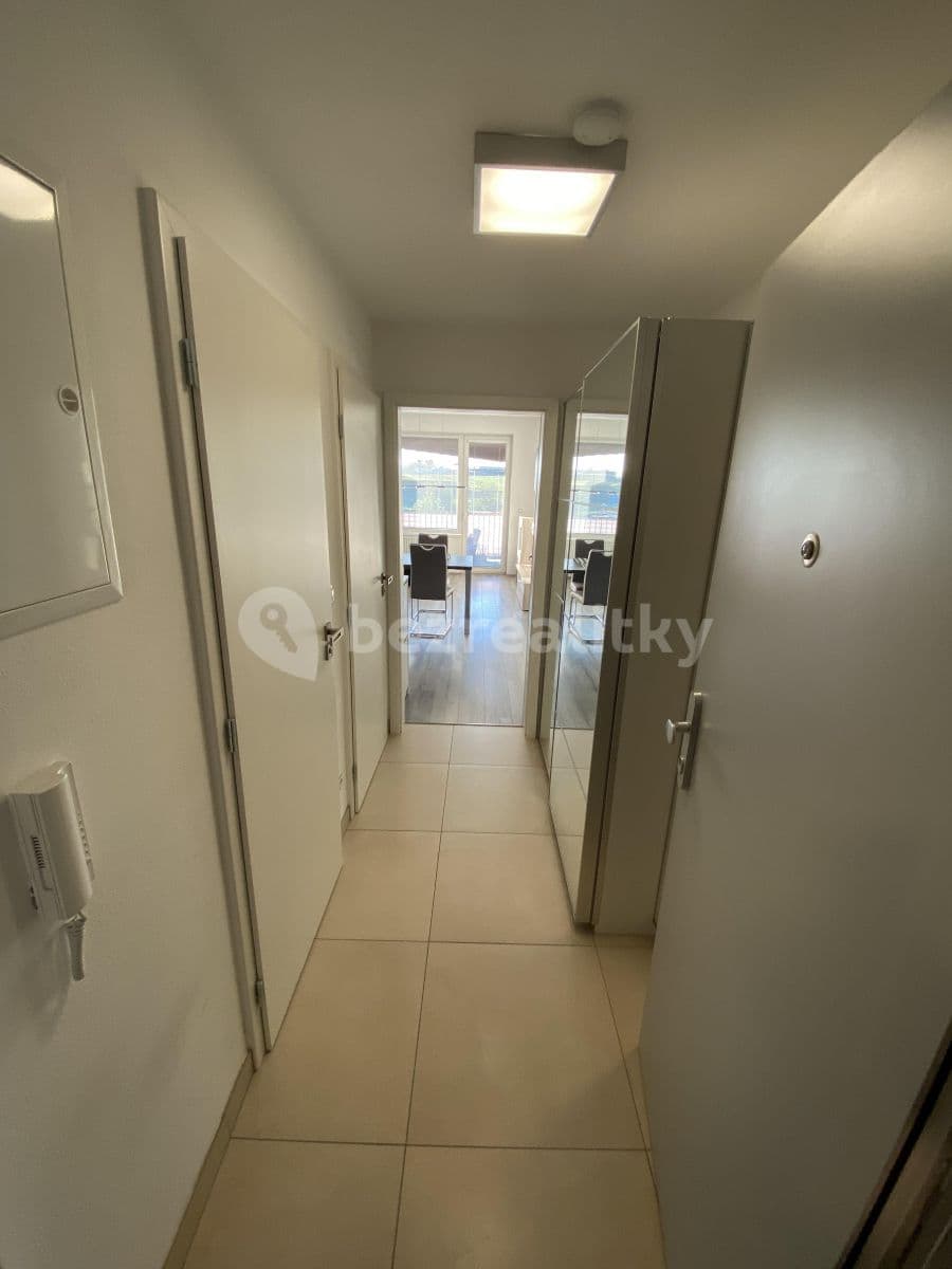 Prenájom bytu 2-izbový 46 m², Višňová, Moravany, Jihomoravský kraj Prenájom bytu 2-izbový 46 m², Višňová, Moravany, Jihomoravský kraj