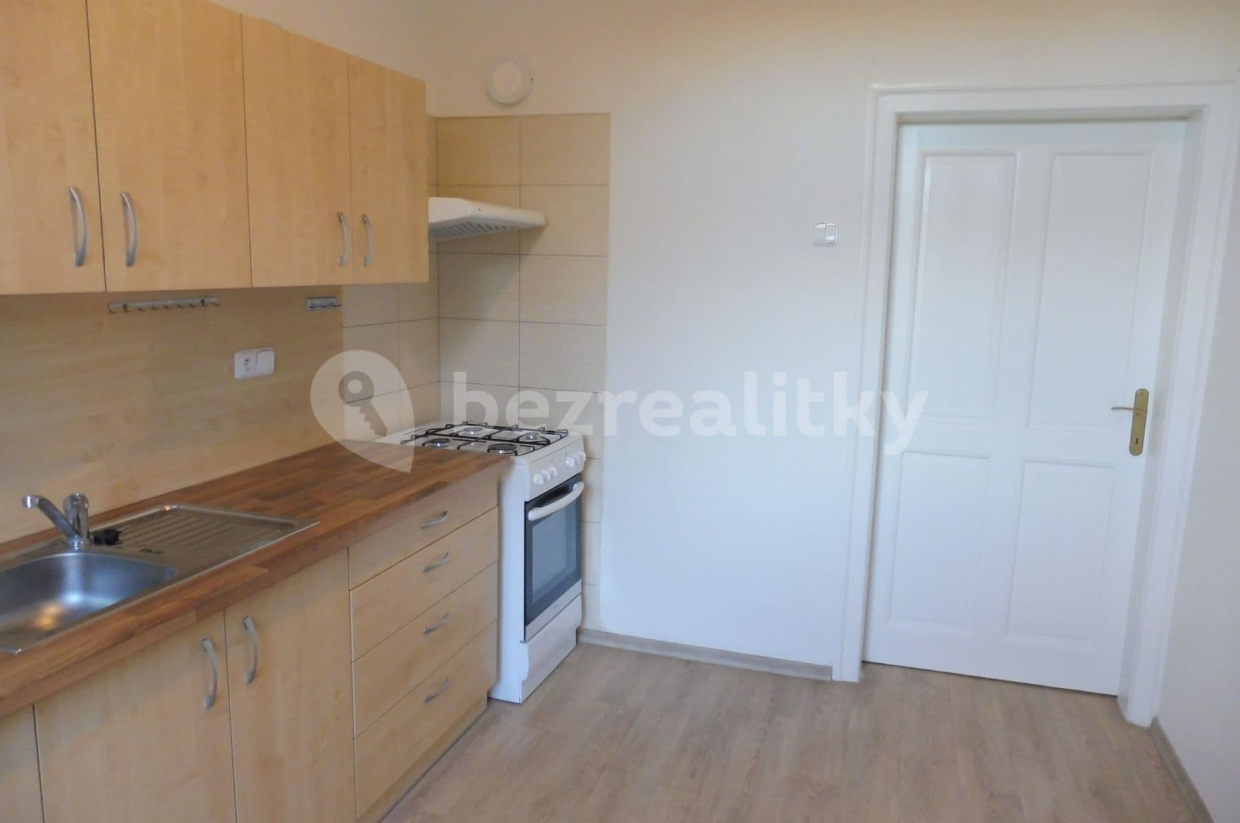 Prenájom bytu 1-izbový 41 m², Srbská, Brno, Jihomoravský kraj Prenájom bytu 1-izbový 41 m², Srbská, Brno, Jihomoravský kraj