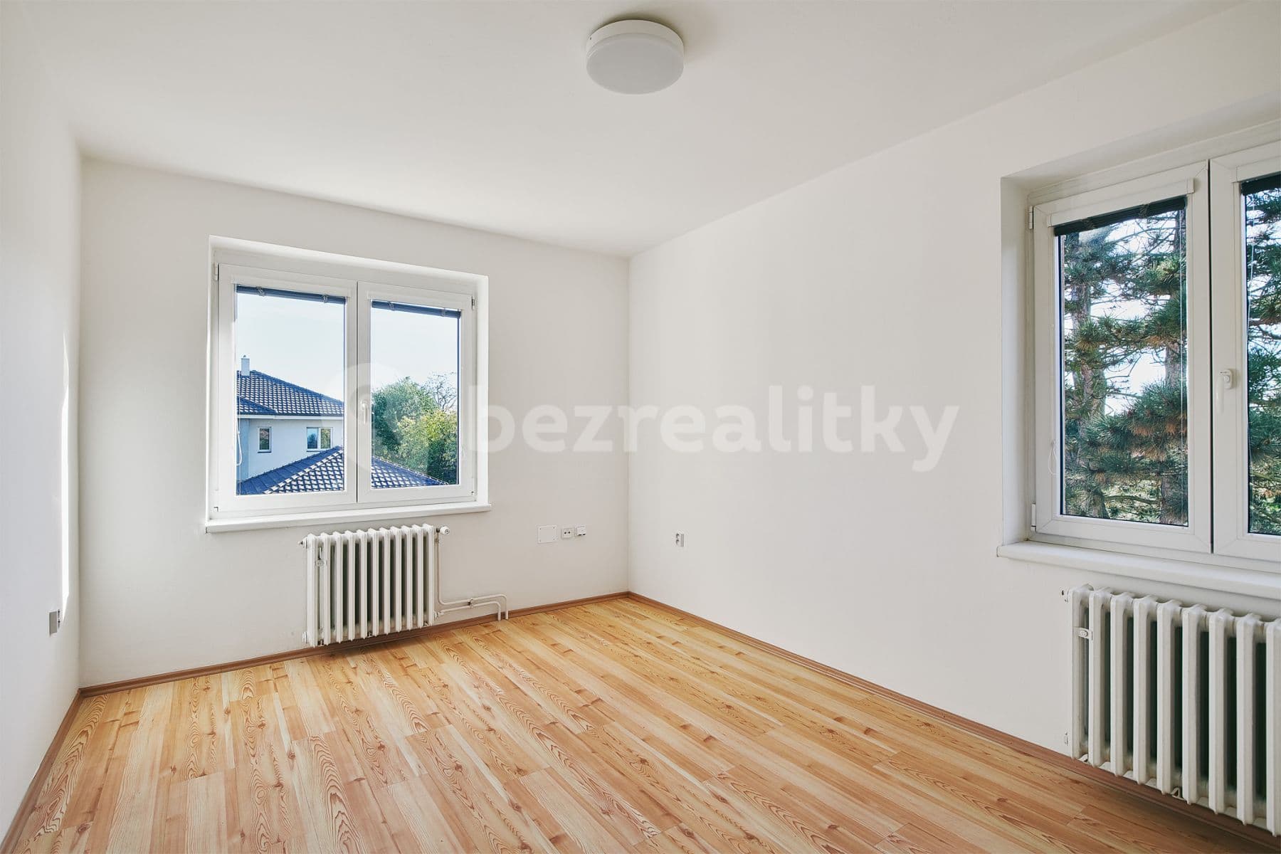 Prenájom domu 330 m², pozemek 800 m², Ke Smrčině, Praha, Praha Prenájom domu 330 m², pozemek 800 m², Ke Smrčině, Praha, Praha