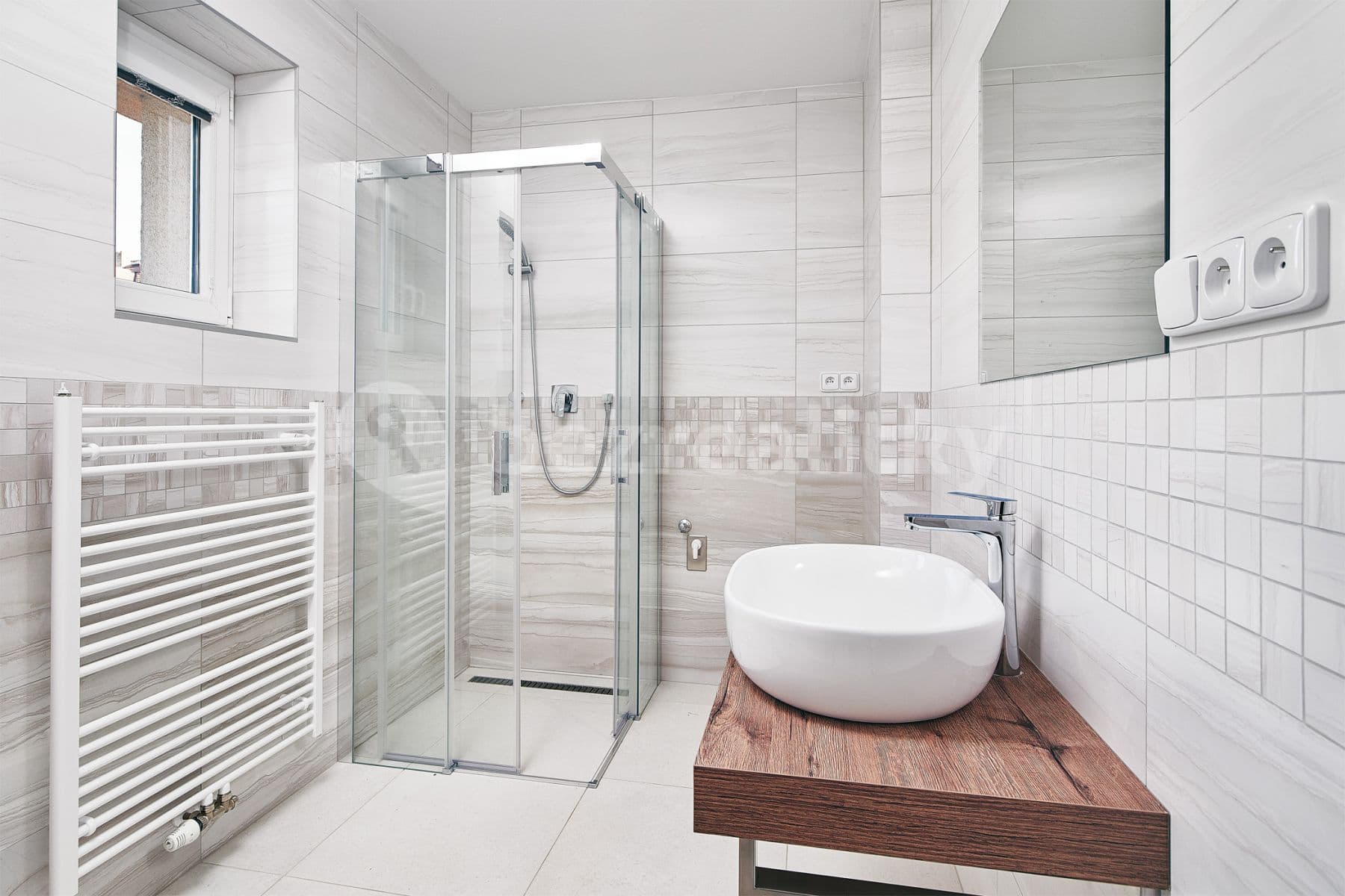 Prenájom domu 330 m², pozemek 800 m², Ke Smrčině, Praha, Praha Prenájom domu 330 m², pozemek 800 m², Ke Smrčině, Praha, Praha