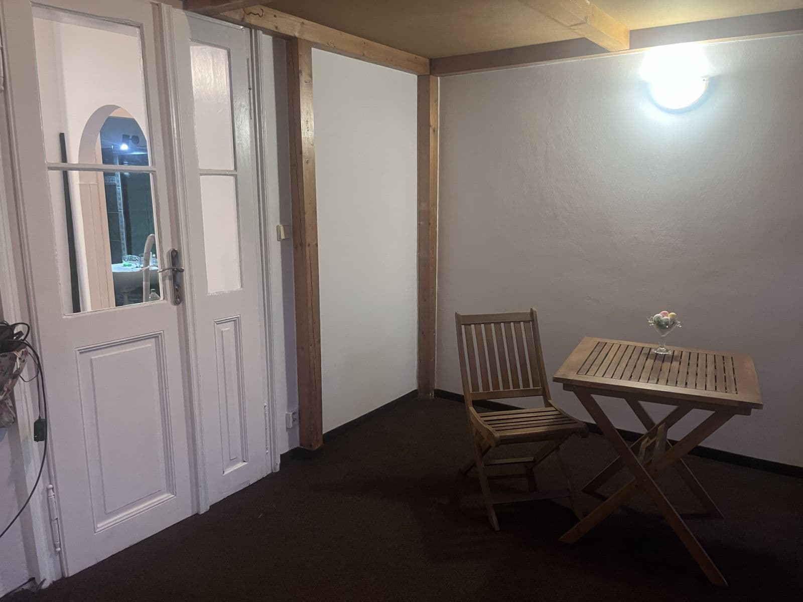 Prenájom bytu 1-izbový 38 m², Komenského, Karlovy Vary, Karlovarský kraj Prenájom bytu 1-izbový 38 m², Komenského, Karlovy Vary, Karlovarský kraj