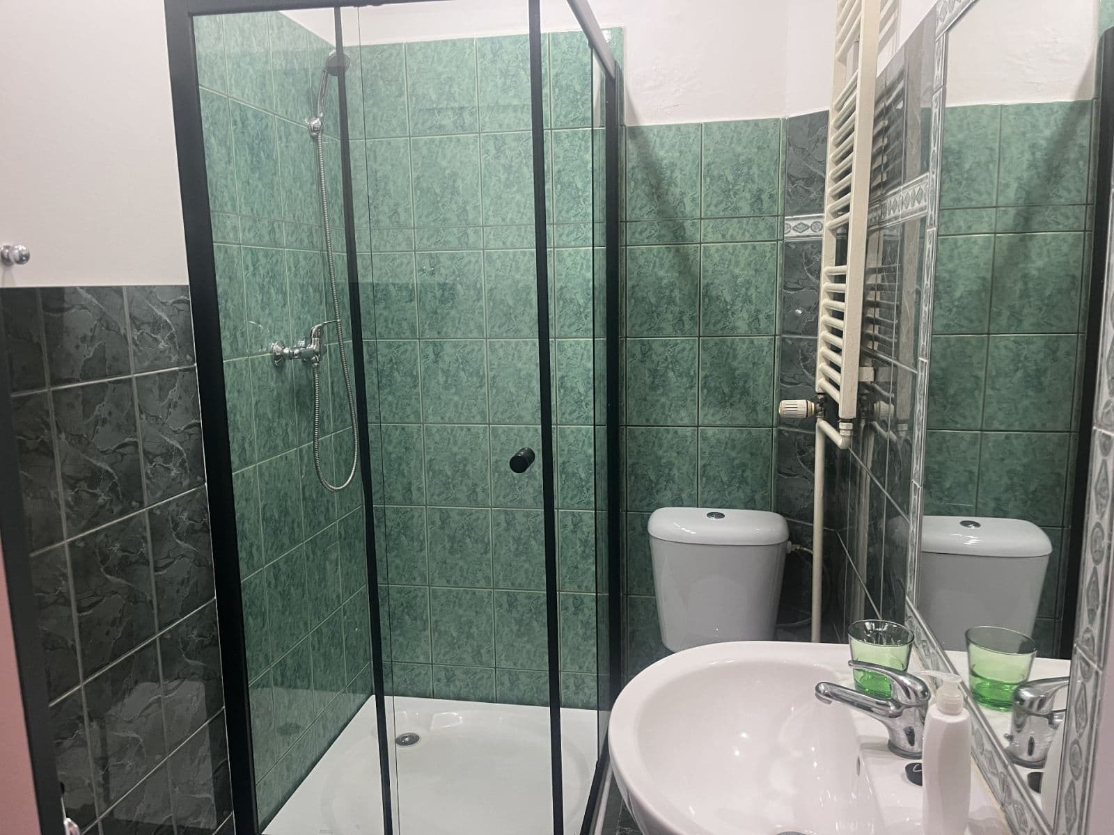 Prenájom bytu 1-izbový 38 m², Komenského, Karlovy Vary, Karlovarský kraj Prenájom bytu 1-izbový 38 m², Komenského, Karlovy Vary, Karlovarský kraj