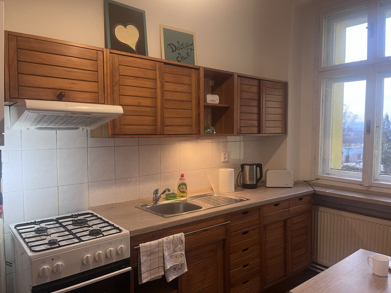 Prenájom bytu 1-izbový 38 m², Komenského, Karlovy Vary, Karlovarský kraj Prenájom bytu 1-izbový 38 m², Komenského, Karlovy Vary, Karlovarský kraj