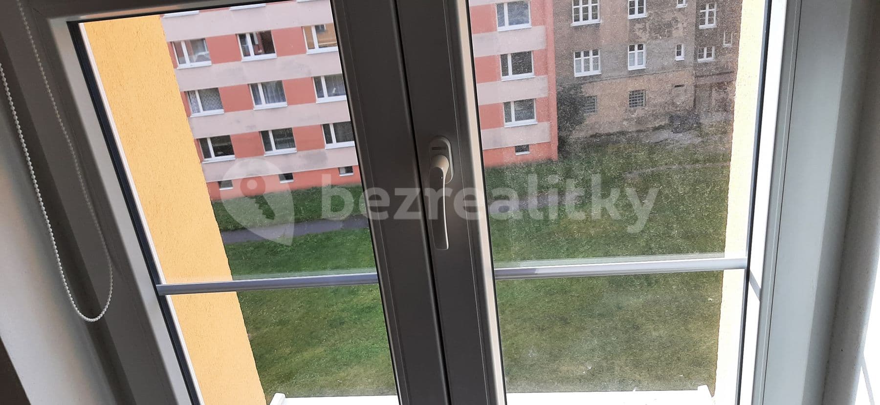Prenájom bytu 1-izbový 45 m², U Vlastního krbu, Teplice, Ústecký kraj Prenájom bytu 1-izbový 45 m², U Vlastního krbu, Teplice, Ústecký kraj
