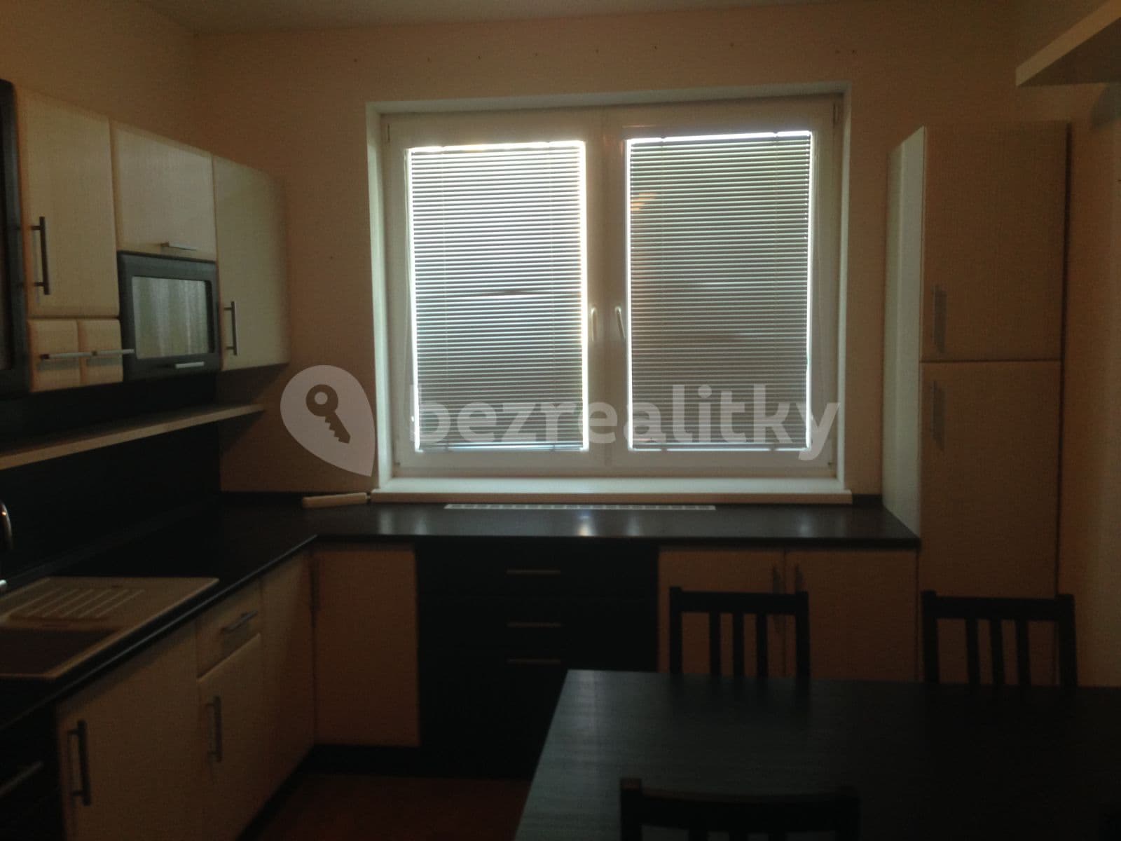 Prenájom bytu 2-izbový 60 m², M. R. Štefánika, Most pri Bratislave, Bratislavský kraj Prenájom bytu 2-izbový 60 m², M. R. Štefánika, Most pri Bratislave, Bratislavský kraj