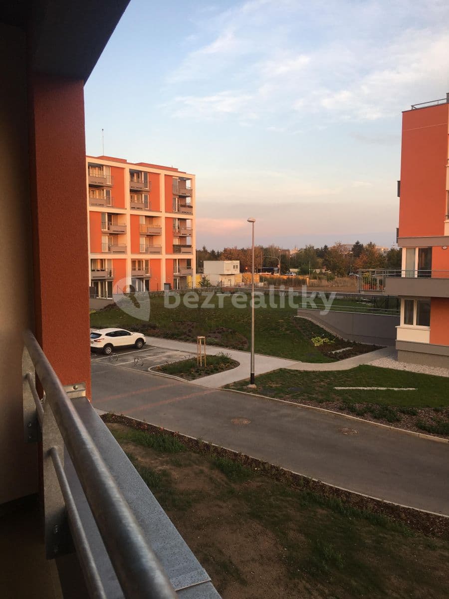 Prenájom bytu 2-izbový 54 m², Sazovická, Praha, Praha Prenájom bytu 2-izbový 54 m², Sazovická, Praha, Praha