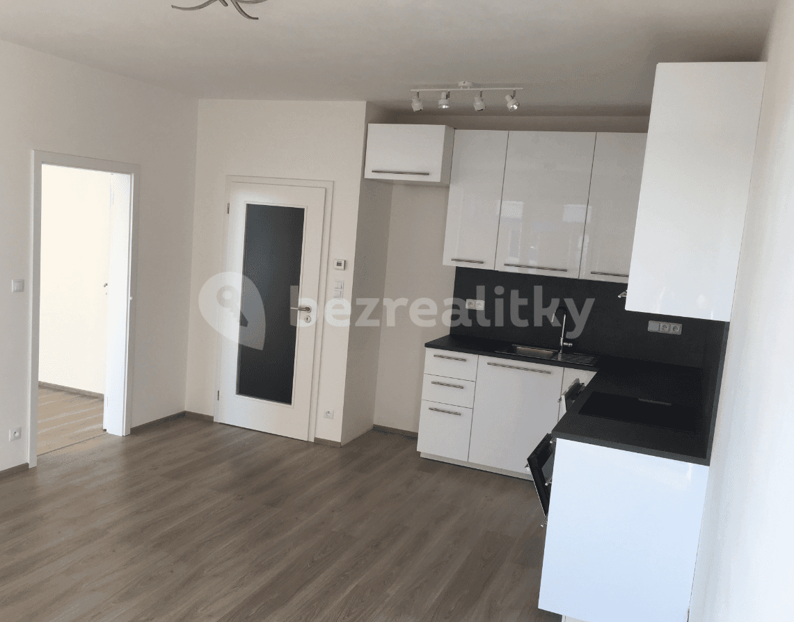 Prenájom bytu 2-izbový 54 m², Sazovická, Praha, Praha Prenájom bytu 2-izbový 54 m², Sazovická, Praha, Praha