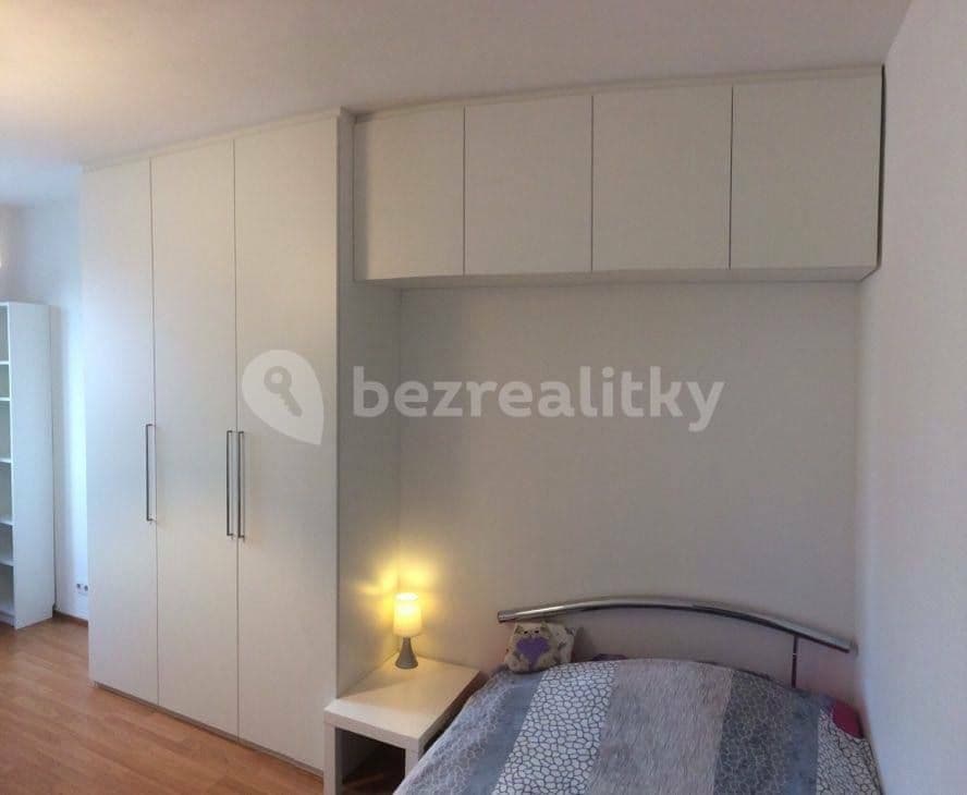 Prenájom bytu 1-izbový 35 m², V Úžlabině, Praha, Praha Prenájom bytu 1-izbový 35 m², V Úžlabině, Praha, Praha