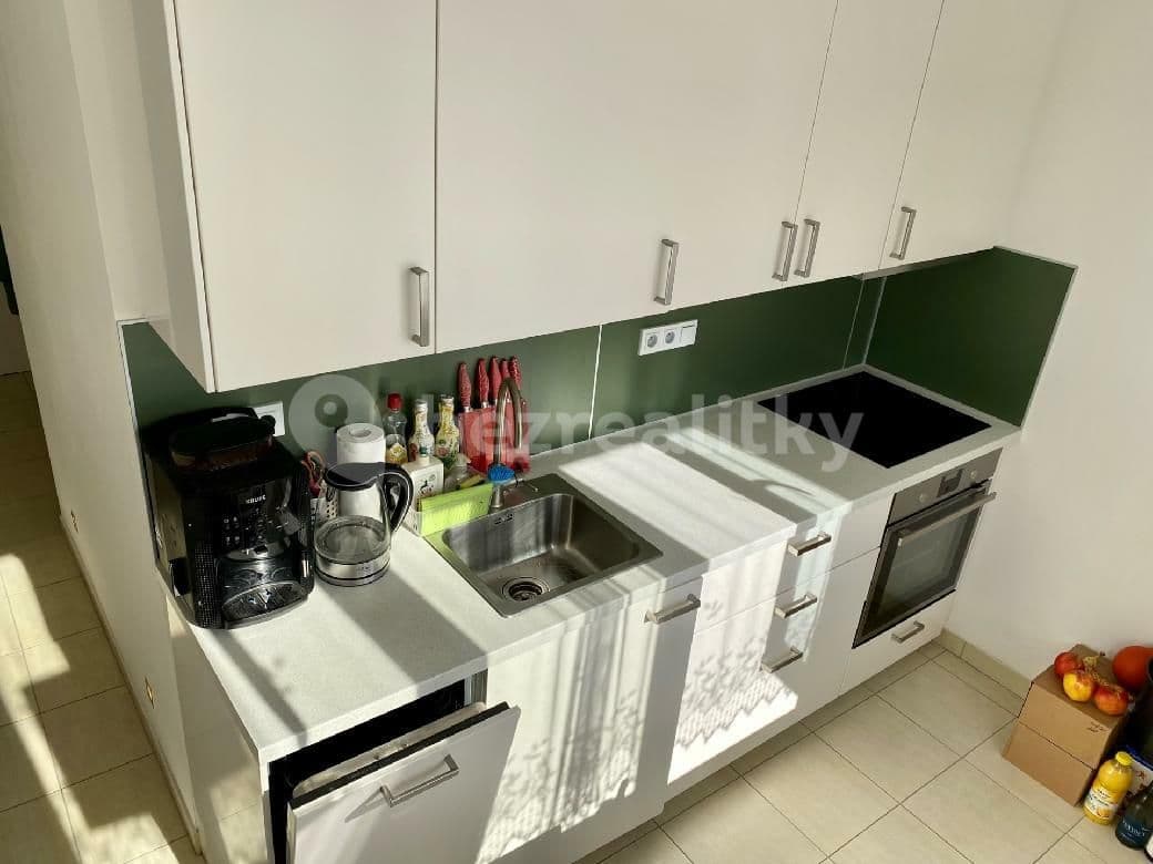 Prenájom bytu 1-izbový 35 m², V Úžlabině, Praha, Praha Prenájom bytu 1-izbový 35 m², V Úžlabině, Praha, Praha