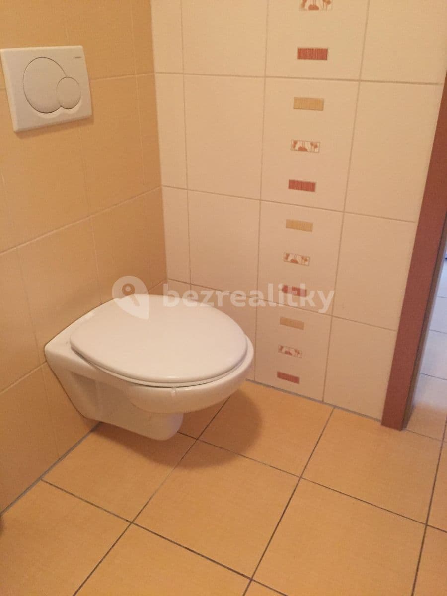 Prenájom bytu 2-izbový 55 m², Tomášikova, Ružinov, Bratislavský kraj Prenájom bytu 2-izbový 55 m², Tomášikova, Ružinov, Bratislavský kraj