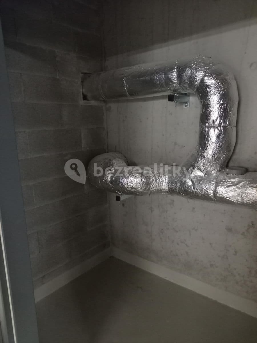 Prenájom bytu 2-izbový 60 m², Piskáčkových, Praha, Praha Prenájom bytu 2-izbový 60 m², Piskáčkových, Praha, Praha