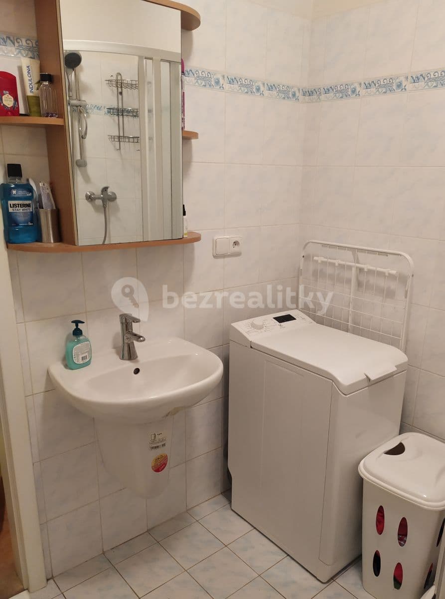 Prenájom bytu 1-izbový 31 m², Zlínská, Brno, Jihomoravský kraj Prenájom bytu 1-izbový 31 m², Zlínská, Brno, Jihomoravský kraj