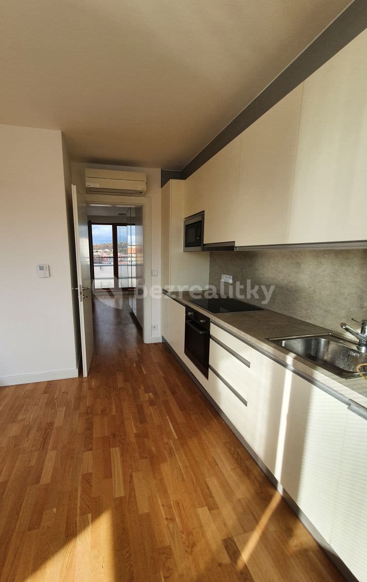 Prenájom bytu 2-izbový 70 m², Drahobejlova, Praha, Praha Prenájom bytu 2-izbový 70 m², Drahobejlova, Praha, Praha