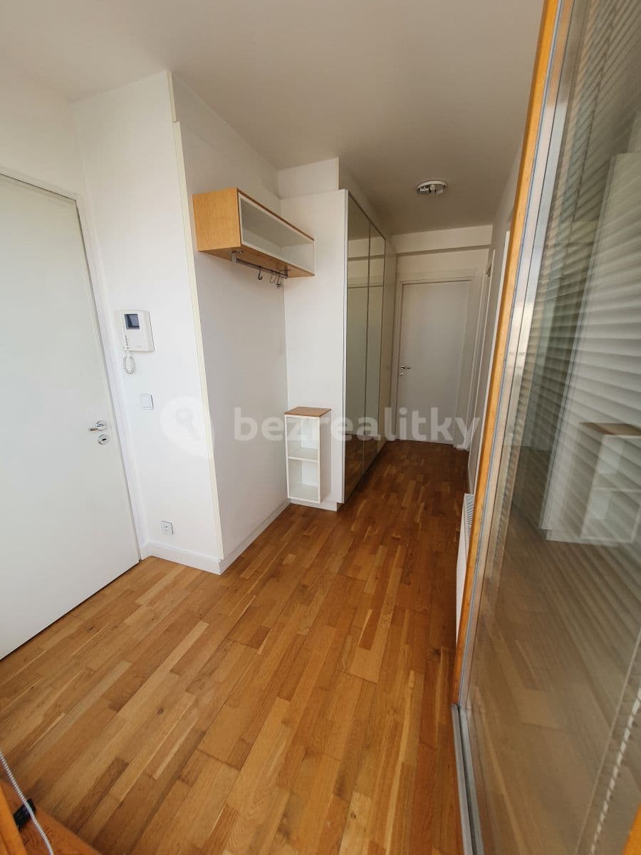 Prenájom bytu 2-izbový 70 m², Drahobejlova, Praha, Praha Prenájom bytu 2-izbový 70 m², Drahobejlova, Praha, Praha