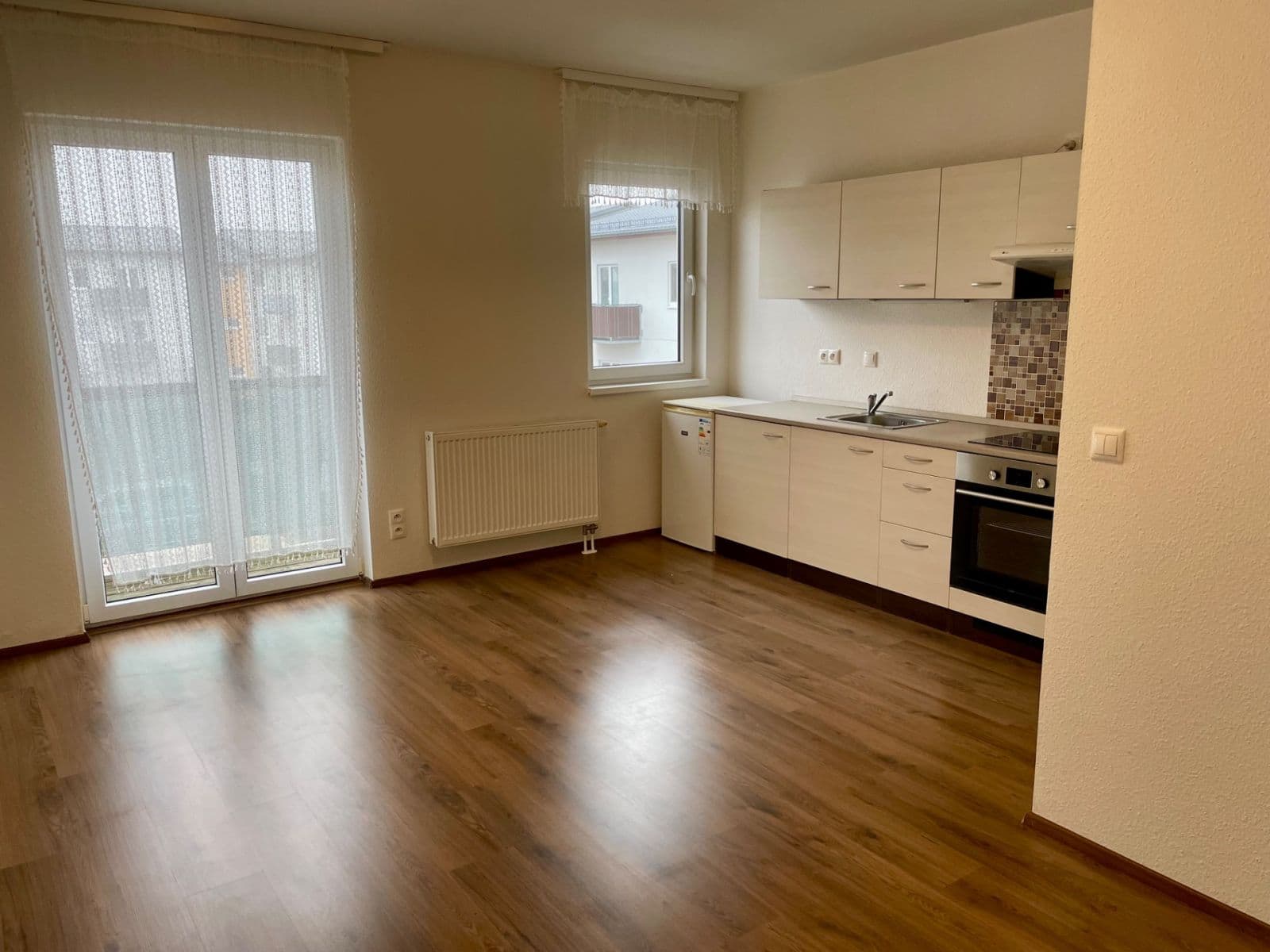 Prenájom bytu 1-izbový 34 m², Generála Selnera, Kladno, Středočeský kraj Prenájom bytu 1-izbový 34 m², Generála Selnera, Kladno, Středočeský kraj