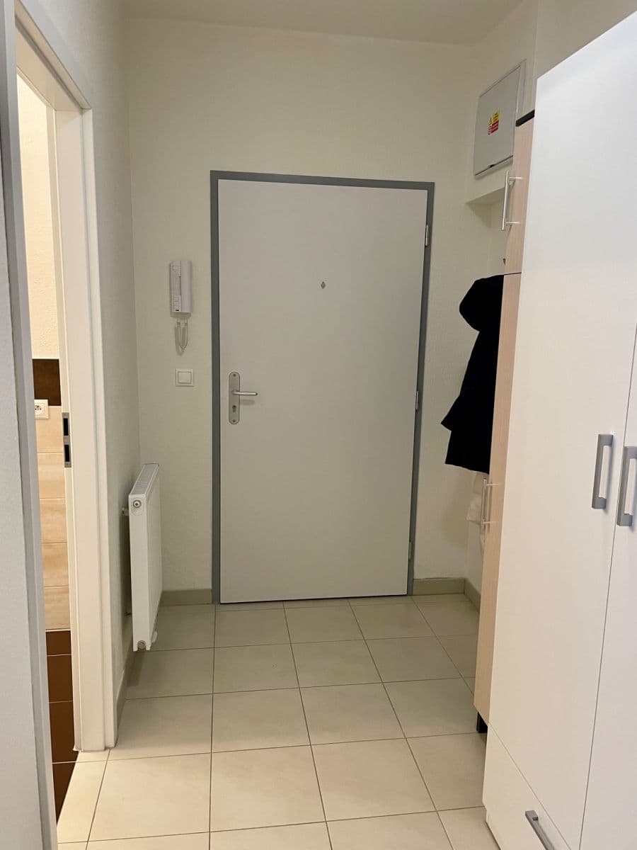 Prenájom bytu 1-izbový 34 m², Generála Selnera, Kladno, Středočeský kraj Prenájom bytu 1-izbový 34 m², Generála Selnera, Kladno, Středočeský kraj