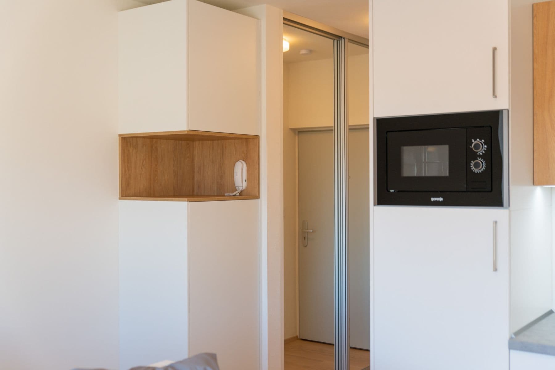 Prenájom bytu 1-izbový 30 m², Zálešná II, Zlín, Zlínský kraj Prenájom bytu 1-izbový 30 m², Zálešná II, Zlín, Zlínský kraj