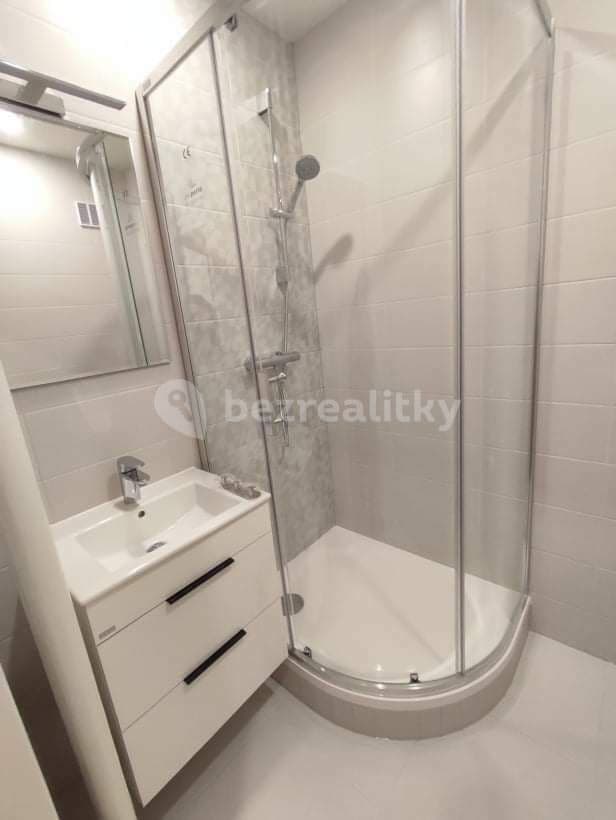 Prenájom bytu 2-izbový 52 m², Komenského, Adamov, Jihomoravský kraj Prenájom bytu 2-izbový 52 m², Komenského, Adamov, Jihomoravský kraj