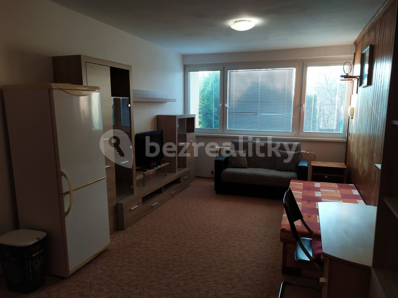 Prenájom bytu Garsoniéra 30 m², Vehlovická, Praha, Praha Prenájom bytu Garsoniéra 30 m², Vehlovická, Praha, Praha