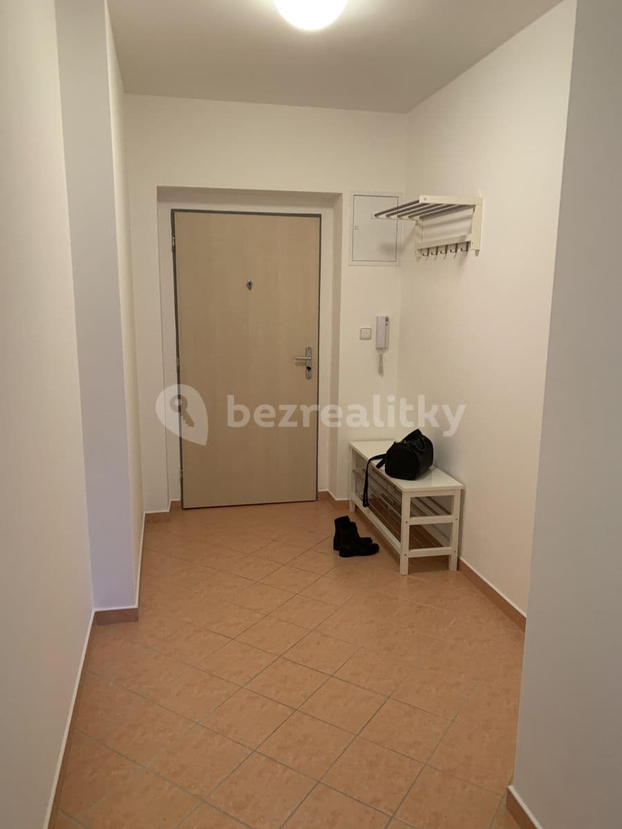 Prenájom bytu 2-izbový 64 m², V Újezdech, Brno, Jihomoravský kraj Prenájom bytu 2-izbový 64 m², V Újezdech, Brno, Jihomoravský kraj