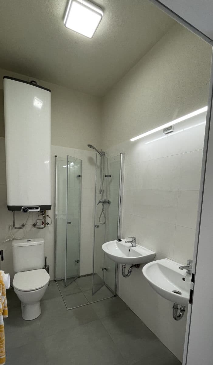 Prenájom domu 68 m², pozemek 195 m², Budějovická, Praha, Praha Prenájom domu 68 m², pozemek 195 m², Budějovická, Praha, Praha