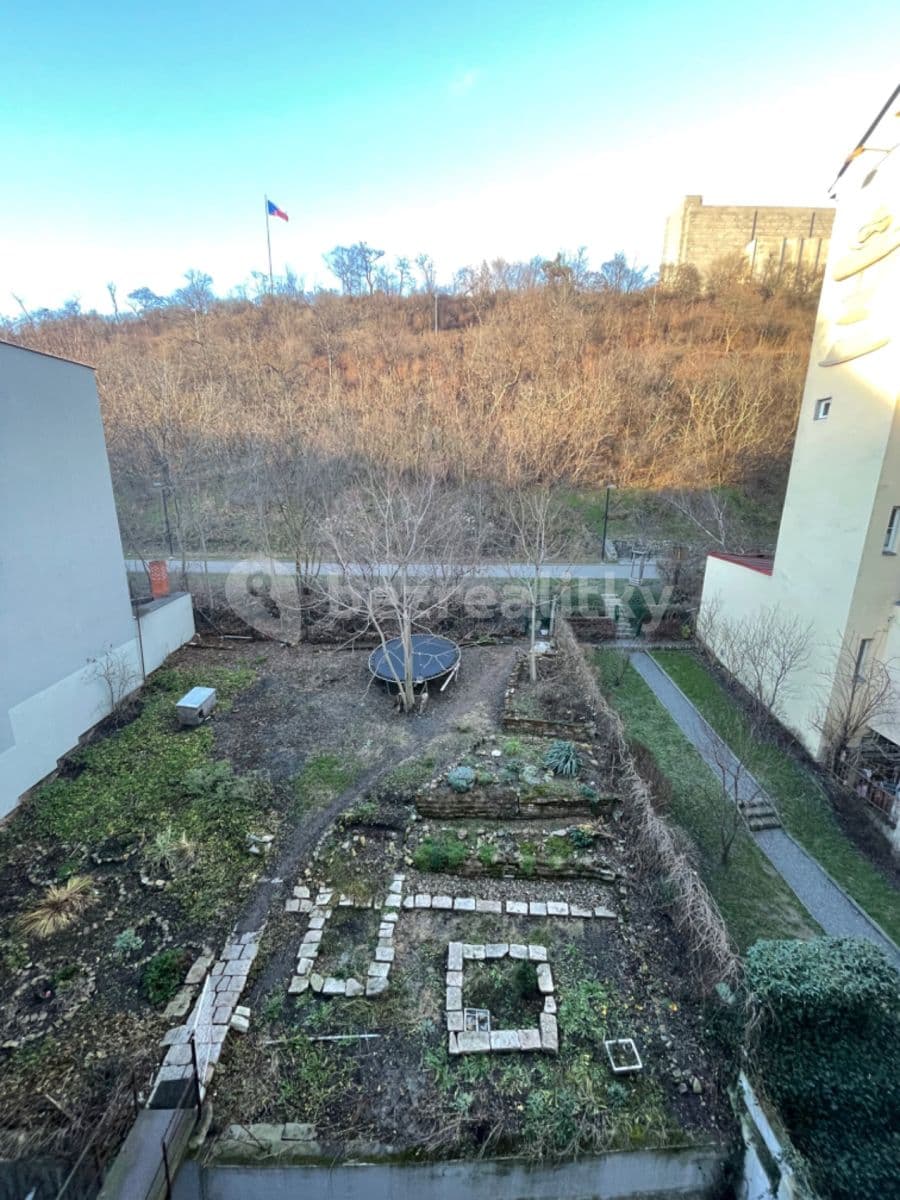 Prenájom bytu 2-izbový 42 m², Husitská, Praha, Praha Prenájom bytu 2-izbový 42 m², Husitská, Praha, Praha