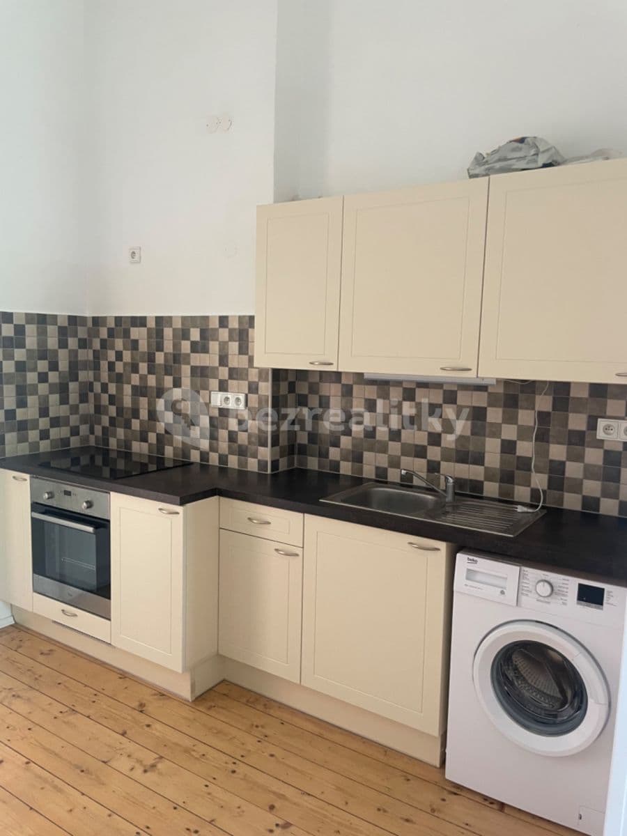 Prenájom bytu 2-izbový 42 m², Husitská, Praha, Praha Prenájom bytu 2-izbový 42 m², Husitská, Praha, Praha