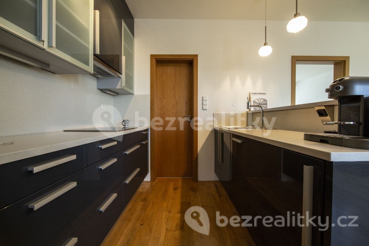 Prenájom bytu 2-izbový 56 m², Karlovarská, Praha, Praha Prenájom bytu 2-izbový 56 m², Karlovarská, Praha, Praha