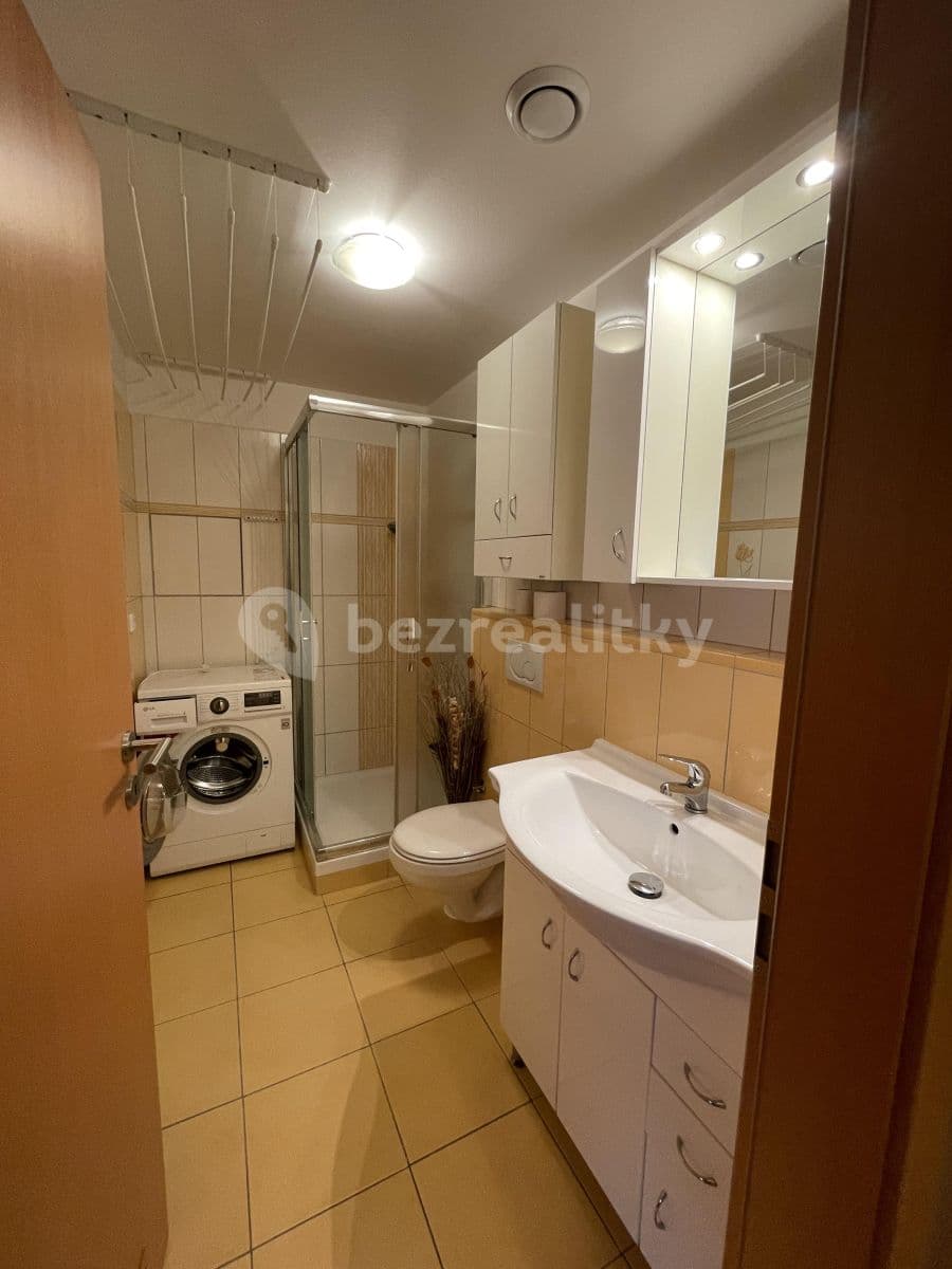 Prenájom bytu 2-izbový 39 m², Klíčova, Brno, Jihomoravský kraj Prenájom bytu 2-izbový 39 m², Klíčova, Brno, Jihomoravský kraj