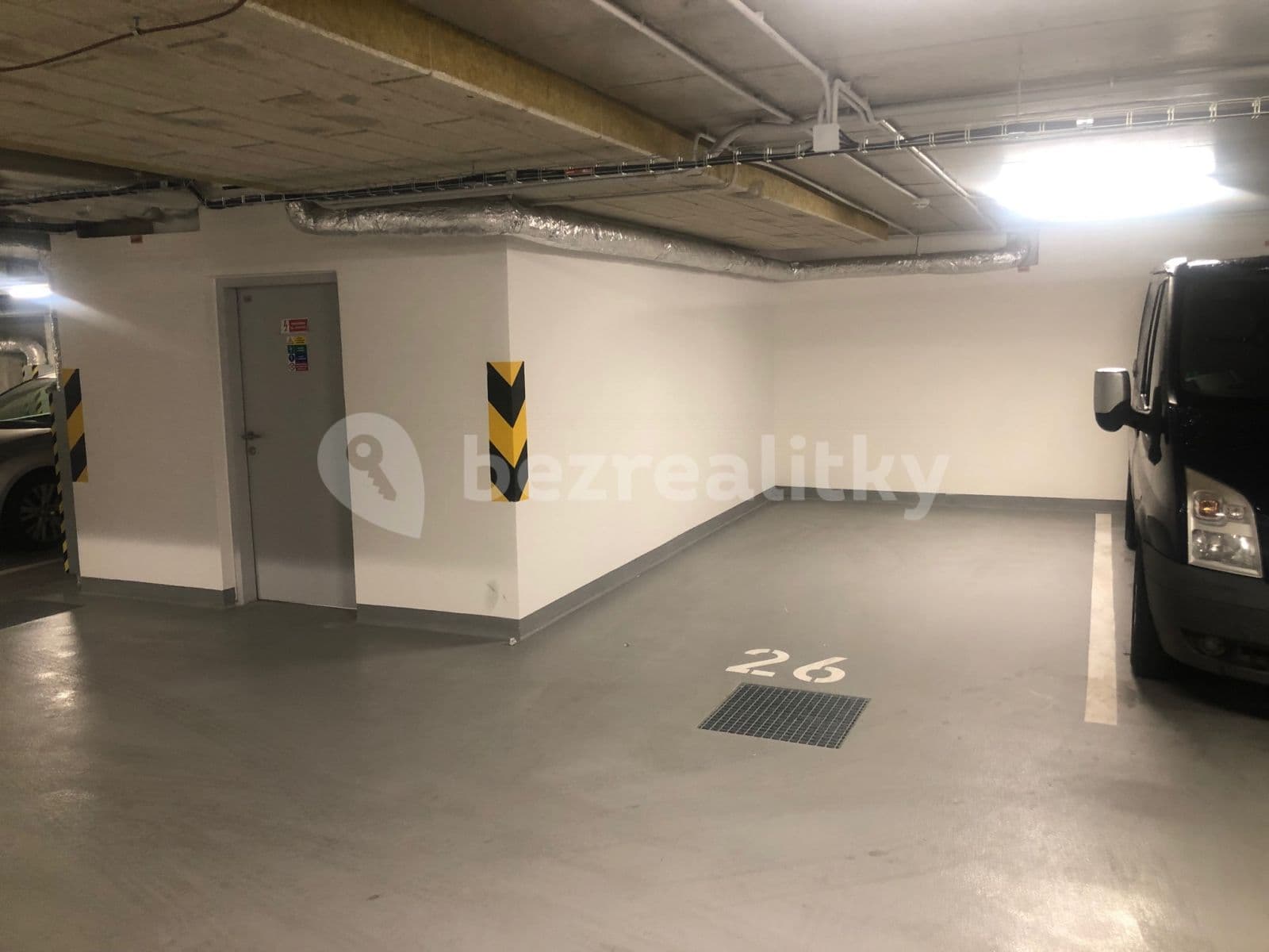 Prenájom garáže 18 m², Olgy Havlové, Praha, Praha Prenájom garáže 18 m², Olgy Havlové, Praha, Praha