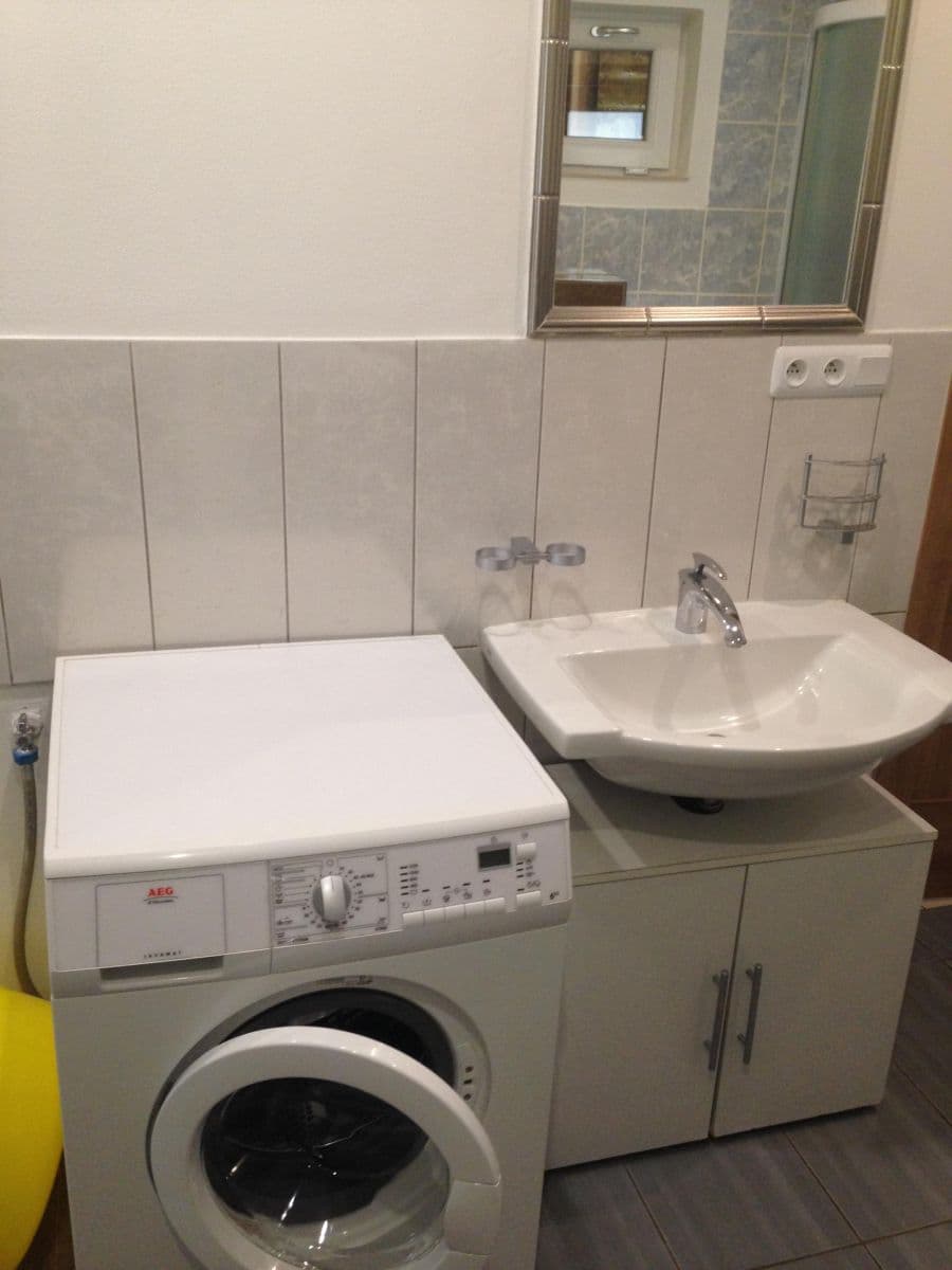 Prenájom bytu 3-izbový 80 m², Radlická, Praha, Praha Prenájom bytu 3-izbový 80 m², Radlická, Praha, Praha