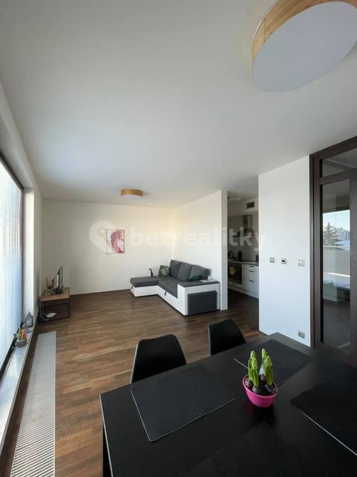 Prenájom bytu 2-izbový 55 m², Služská, Praha, Praha Prenájom bytu 2-izbový 55 m², Služská, Praha, Praha