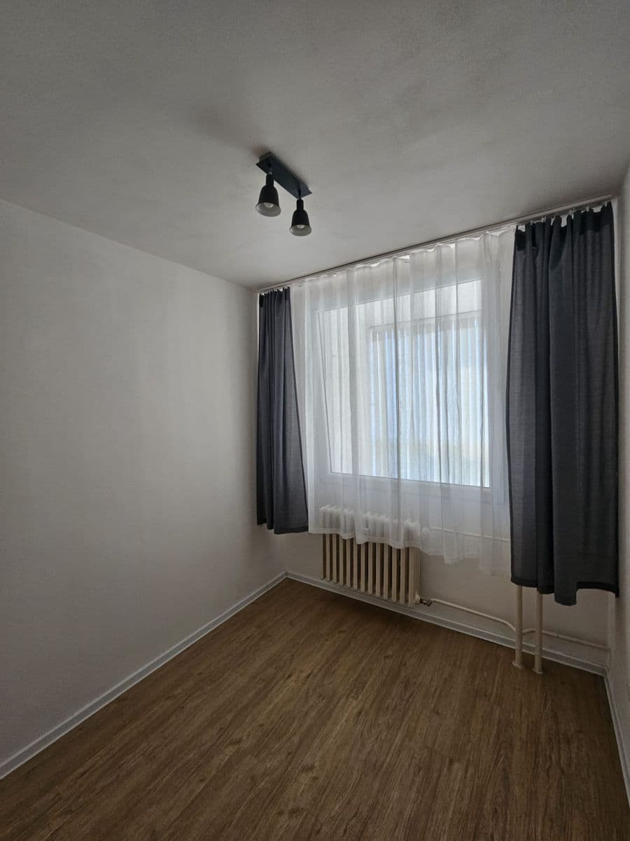 Prenájom bytu 3-izbový 56 m², Katovická, Praha, Praha Prenájom bytu 3-izbový 56 m², Katovická, Praha, Praha