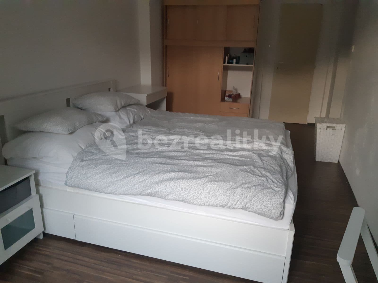 Prenájom bytu 2-izbový 43 m², Rostislavova, Praha, Praha Prenájom bytu 2-izbový 43 m², Rostislavova, Praha, Praha