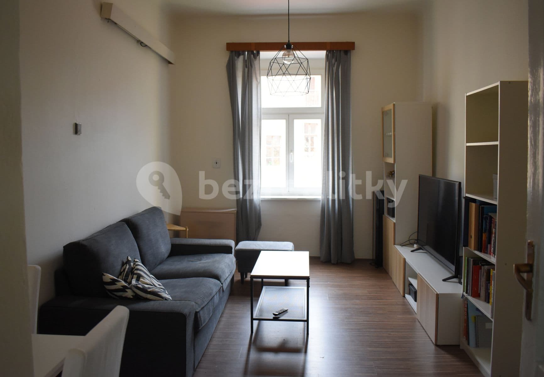 Prenájom bytu 2-izbový 43 m², Rostislavova, Praha, Praha Prenájom bytu 2-izbový 43 m², Rostislavova, Praha, Praha