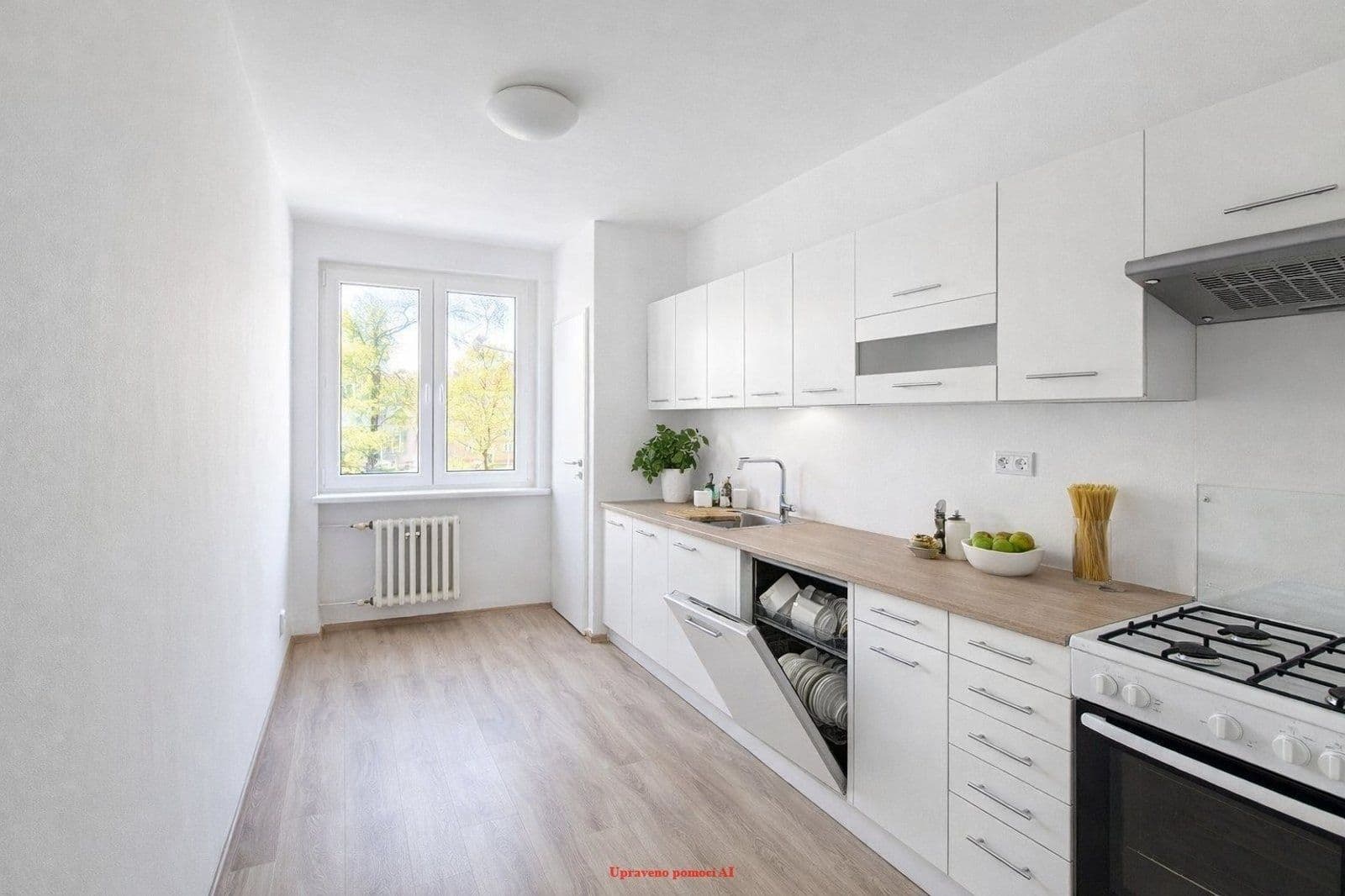 Prenájom bytu 3-izbový 77 m², Hlavní třída, Havířov, Moravskoslezský kraj Prenájom bytu 3-izbový 77 m², Hlavní třída, Havířov, Moravskoslezský kraj