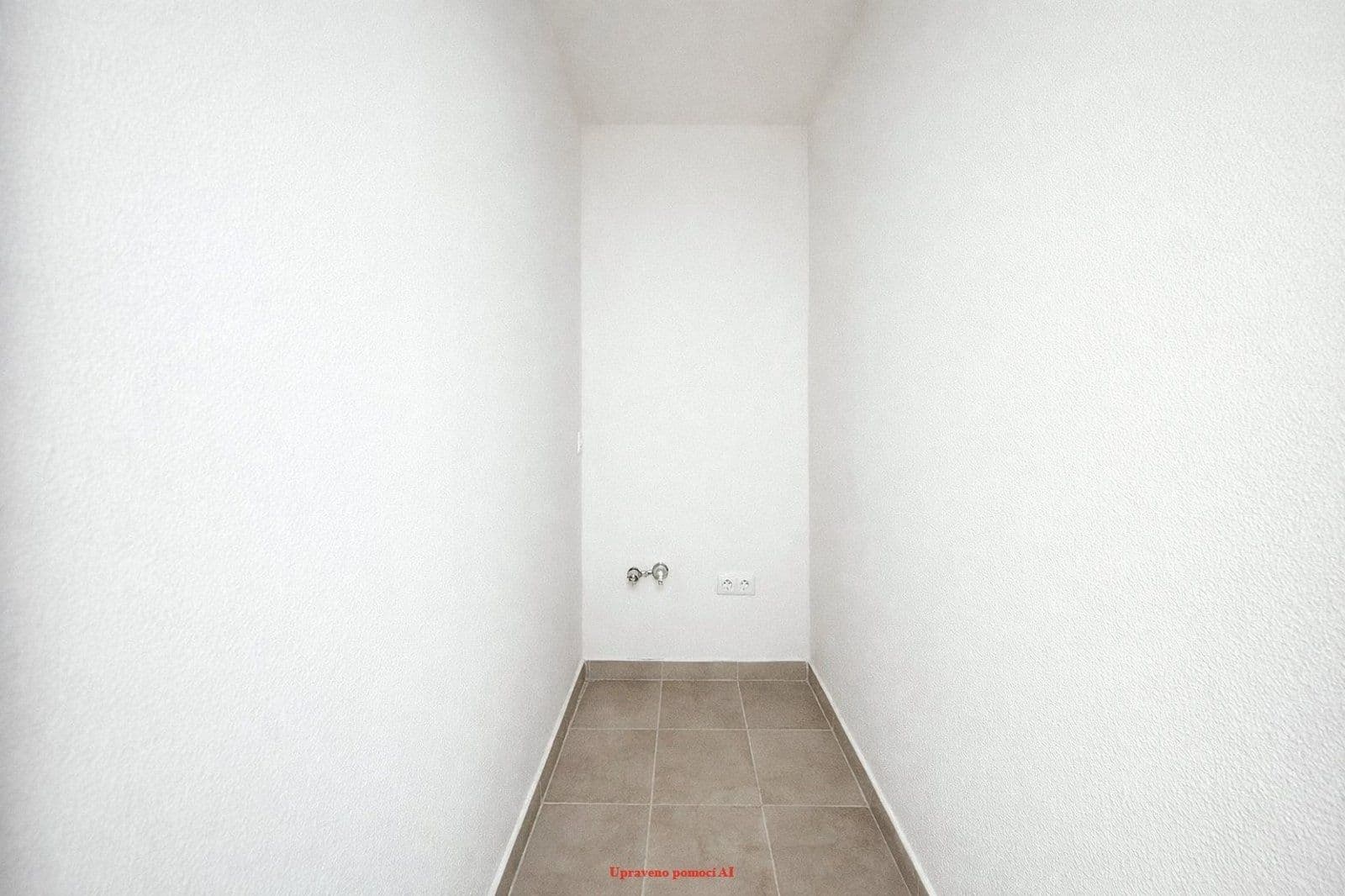 Prenájom bytu 3-izbový 77 m², Hlavní třída, Havířov, Moravskoslezský kraj Prenájom bytu 3-izbový 77 m², Hlavní třída, Havířov, Moravskoslezský kraj