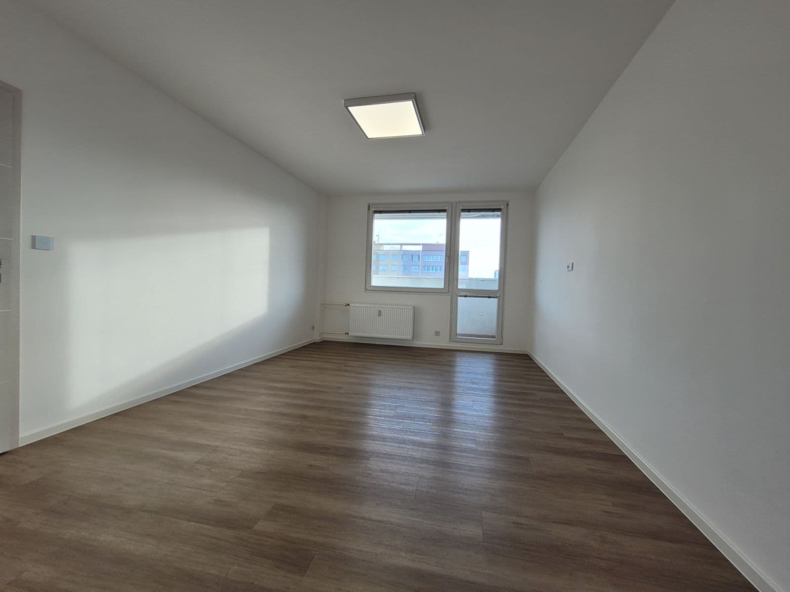 Predaj bytu 4-izbový 68 m², Hurbanova, Praha, Praha Predaj bytu 4-izbový 68 m², Hurbanova, Praha, Praha