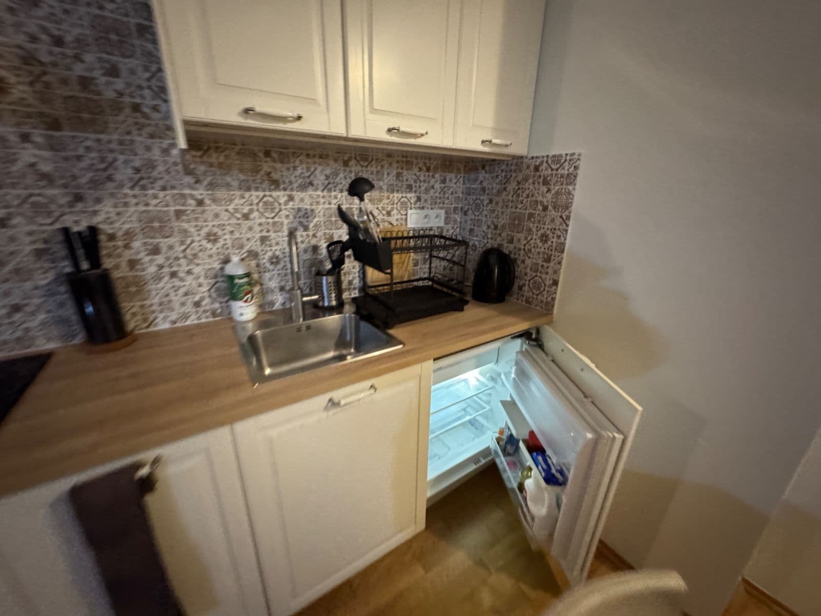 Prenájom bytu 2-izbový 55 m², Rumunská, Praha, Praha Prenájom bytu 2-izbový 55 m², Rumunská, Praha, Praha