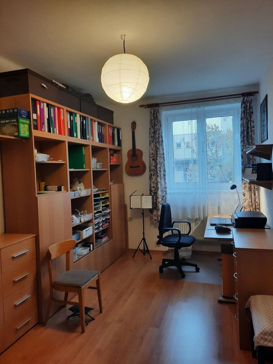 Prenájom bytu 3-izbový 80 m², Radčina, Praha, Praha Prenájom bytu 3-izbový 80 m², Radčina, Praha, Praha