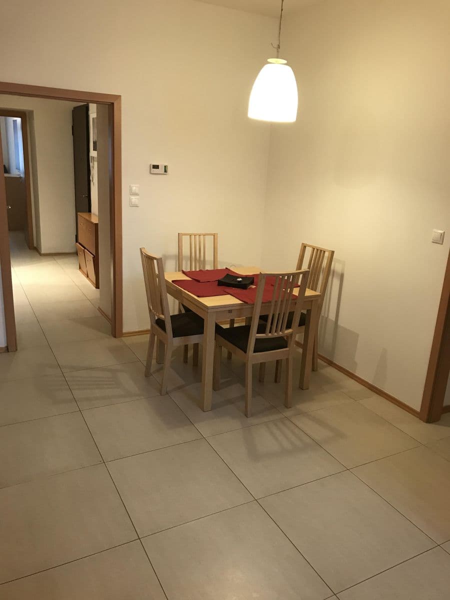 Prenájom bytu 3-izbový 65 m², Táboritská, Praha, Praha Prenájom bytu 3-izbový 65 m², Táboritská, Praha, Praha