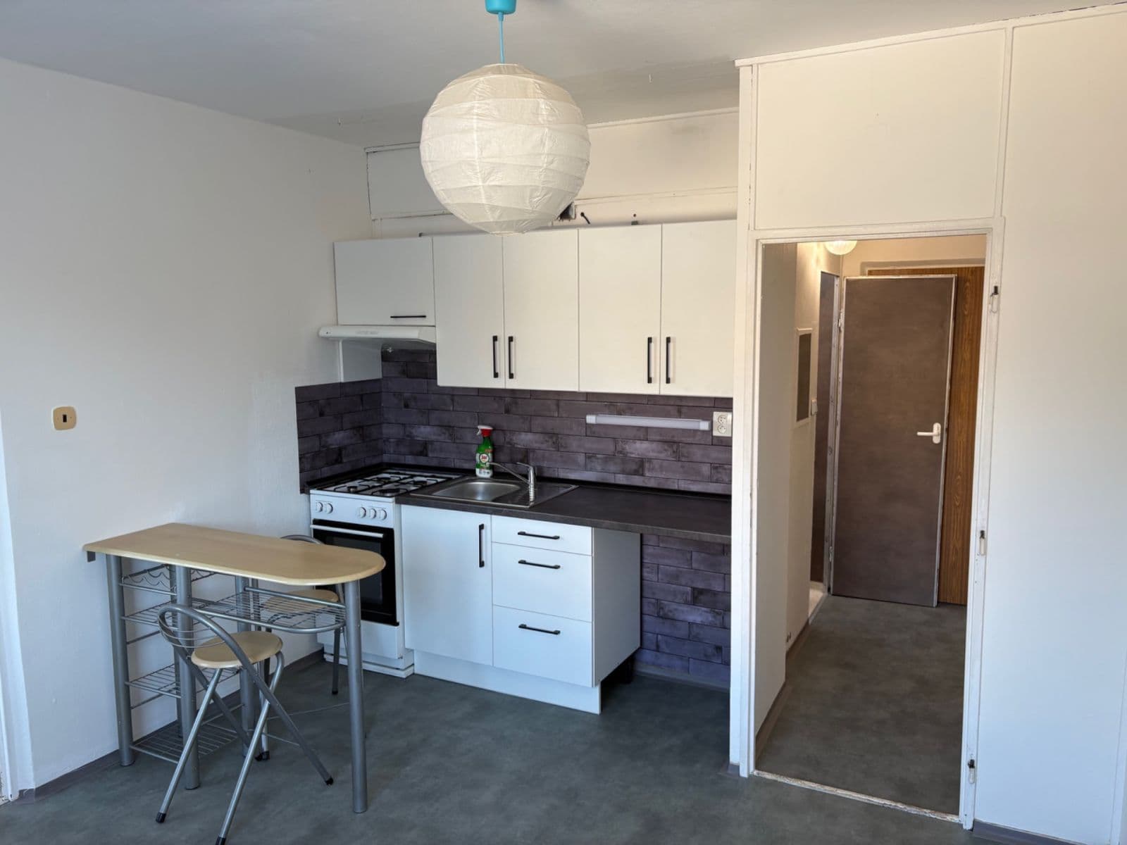 Prenájom bytu 1-izbový 35 m², Pod Parkem, Ústí nad Labem, Ústecký kraj Prenájom bytu 1-izbový 35 m², Pod Parkem, Ústí nad Labem, Ústecký kraj