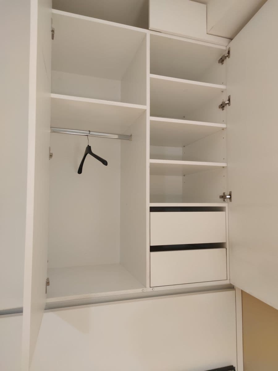 Prenájom bytu 1-izbový 38 m², Na Tabulovém vrchu, Olomouc, Olomoucký kraj Prenájom bytu 1-izbový 38 m², Na Tabulovém vrchu, Olomouc, Olomoucký kraj